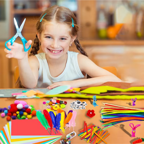 Knutselpakket Kinderen - Knutselset Kids - Hobby Materiaal - Knutselen - Knutselspullen - Knutselmateriaal - Hobbyset - 800 Cre